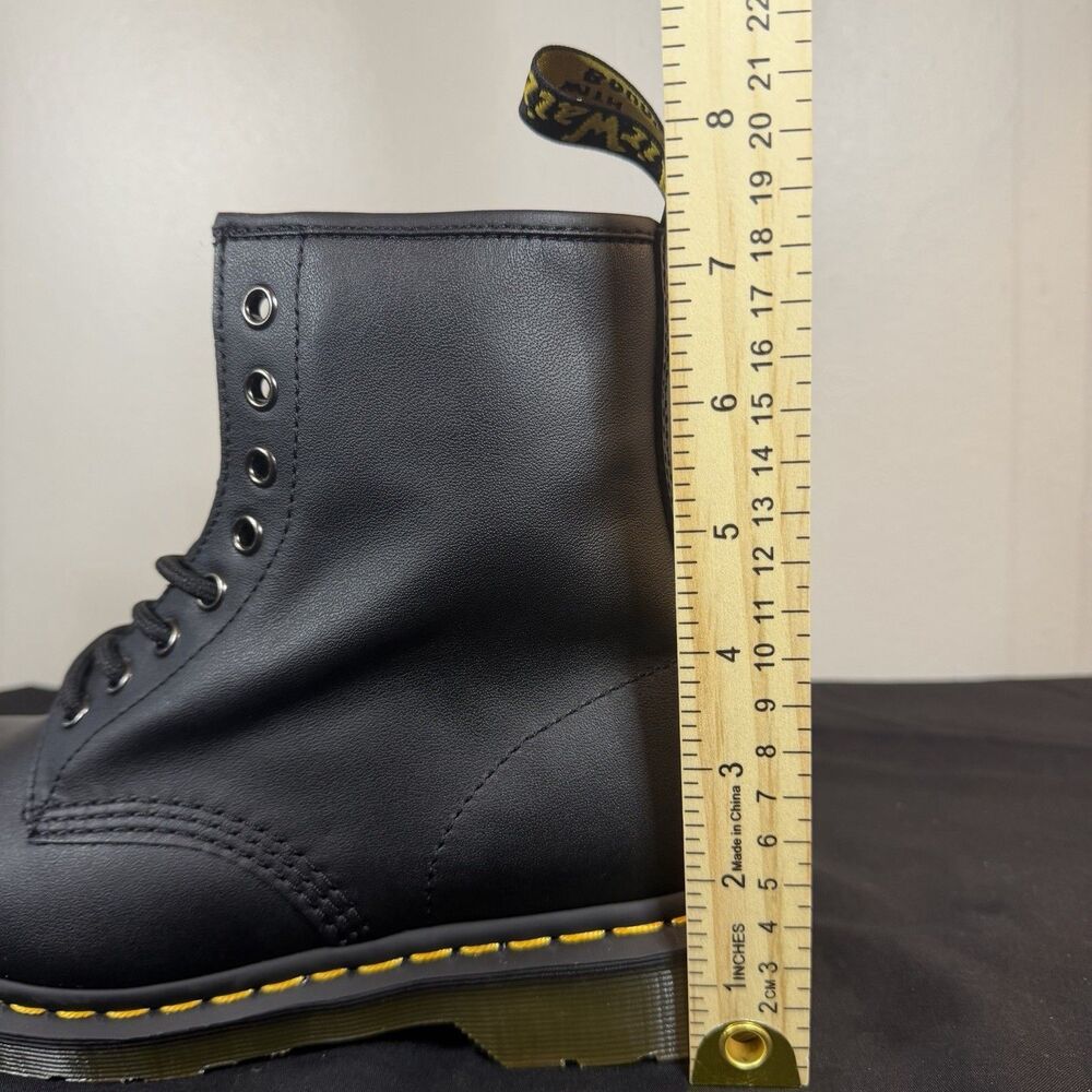 NWB Dr Martens 1460 Softy T Leather Lace Up Boots Black Men 8 Women 9 - Picture 11 of 12